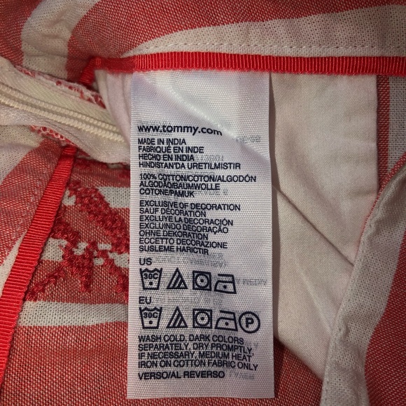 Tommy Hilfiger nwt stripe shorts with embroidery - Picture 10 of 10